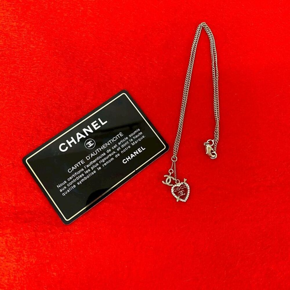 Chanel Coco Mark Heart Motif Necklace